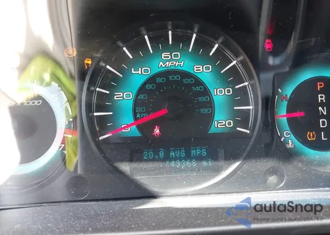 2010 Ford Fusion Se z USA, uszkodzony, nr VIN 3FAHP0HA1AR208438